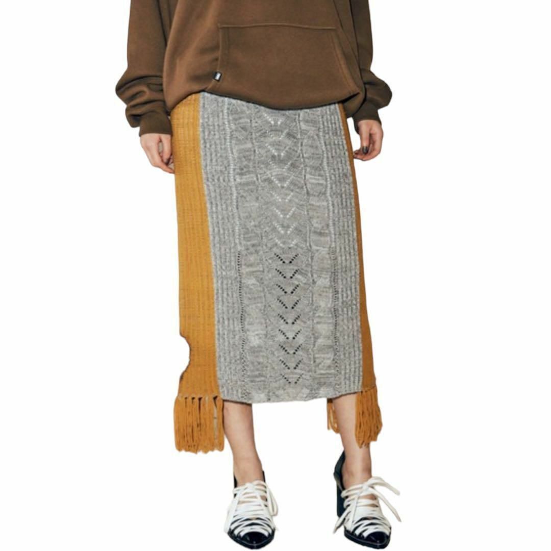 PAMEO POSE(パメオポーズ)のE111 PAMEO POSE パメオポーズ Odile Knit Skirt レディースのスカート(ひざ丈スカート)の商品写真