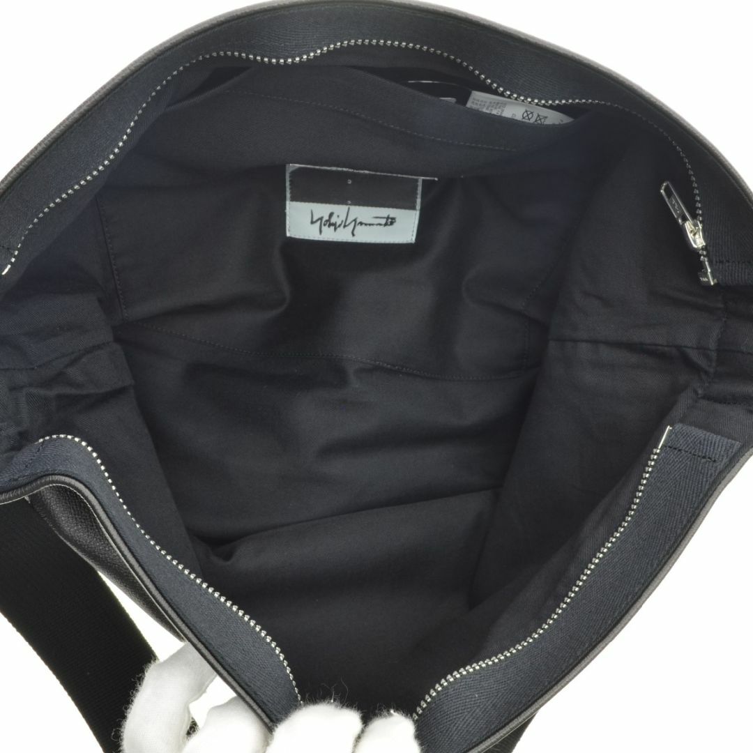 Yohji Yamamoto(ヨウジヤマモト)の【YOHJIYAMAMOTO】LEATHER CROSSBODY BAG メンズのバッグ(ショルダーバッグ)の商品写真