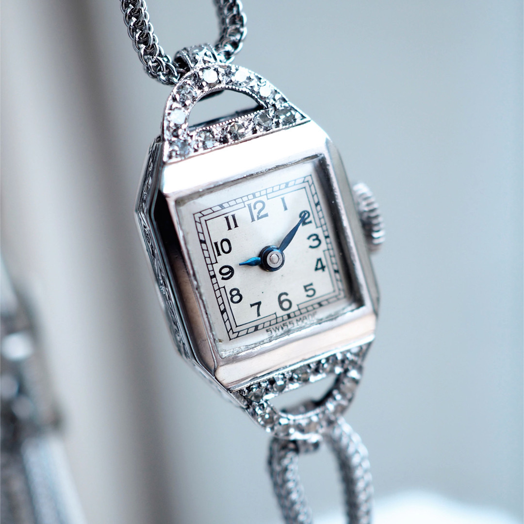 OMEGA(オメガ)のOH済・美品✨英国製 プラチナ ダイヤモンド アールデコ時計✨オメガ ロレックス レディースのファッション小物(腕時計)の商品写真