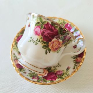 ロイヤルアルバート(ROYAL ALBERT)のロイヤルアルバート　カップ&ソーサー　１客(グラス/カップ)