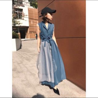 アメリヴィンテージ(Ameri VINTAGE)の休井美郷さん着用　Ameri VINTAGE チュールドッキングワンピース(ロングワンピース/マキシワンピース)