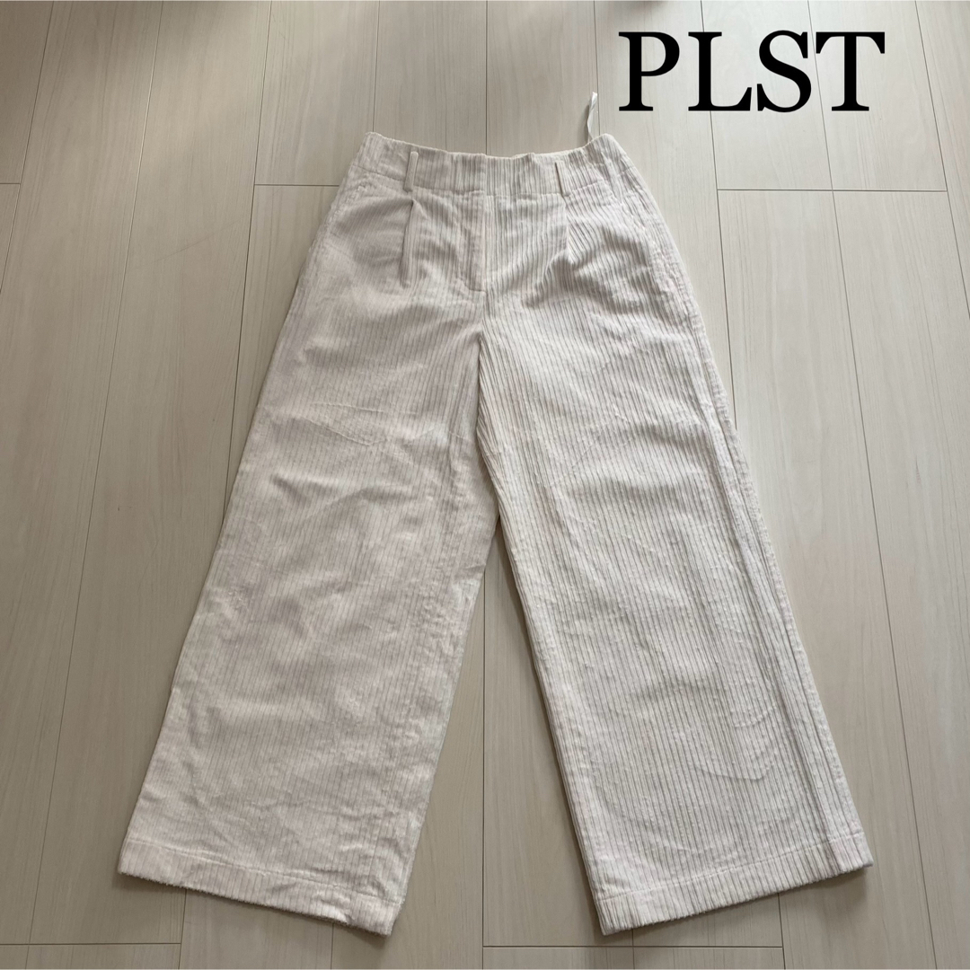 PLST(プラステ)のPLSTプラステ　ウォームリザーブコーデュロイワイドパンツ　Sサイズ レディースのパンツ(カジュアルパンツ)の商品写真