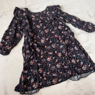 ザラキッズ(ZARA KIDS)のZARAKIDS 花柄フリルワンピース  サイズ104cm (ワンピース)