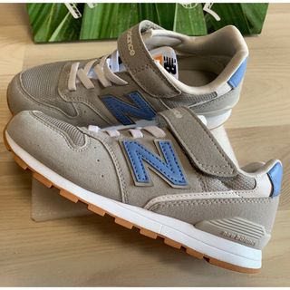 キュウキュウロク(996（New Balance）)の美品　ニューバランス　996  ２１cm(スニーカー)