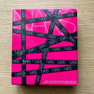 ナーズ(NARS)のNARS ギフトセット（ルーセントパウダー・チーク・ブラシ）(チーク)