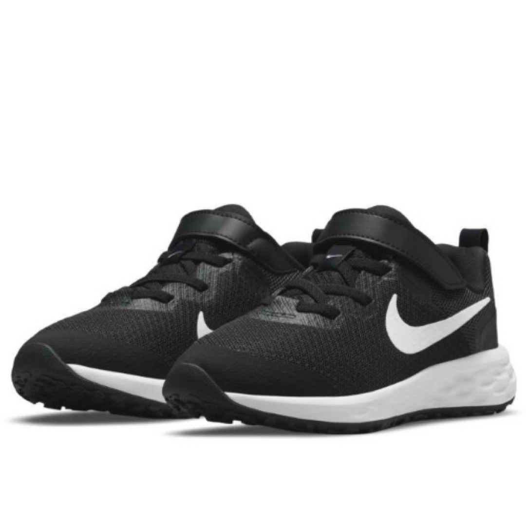 NIKE(ナイキ)の新品タグ付NIKE レボリューション　21.5 キッズ/ベビー/マタニティのキッズ靴/シューズ(15cm~)(スニーカー)の商品写真