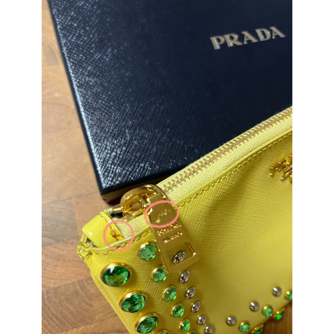 PRADA(プラダ)のPRADA プラダ　ポーチ(クラッチ) レディースのバッグ(クラッチバッグ)の商品写真