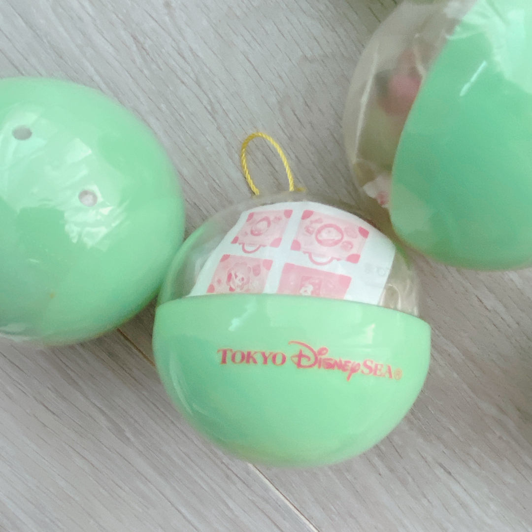 ミニーマウス(ミニーマウス)のミニー　トランク　キーホルダー　2014 スプリングヴォヤッジ　カプセルトイ エンタメ/ホビーのおもちゃ/ぬいぐるみ(その他)の商品写真