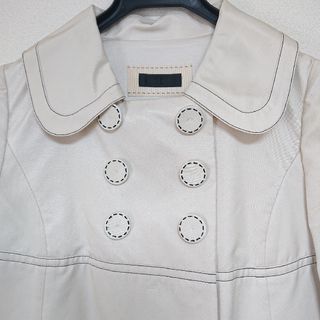 トゥービーシック(TO BE CHIC)のTO BE CHIC トゥービーシック コート 白 アイボリー(スプリングコート)