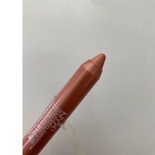 エヌワイエックス(NYX)の新品未使用★NYX  アイシャドウスティック ローズゴールド(アイシャドウ)