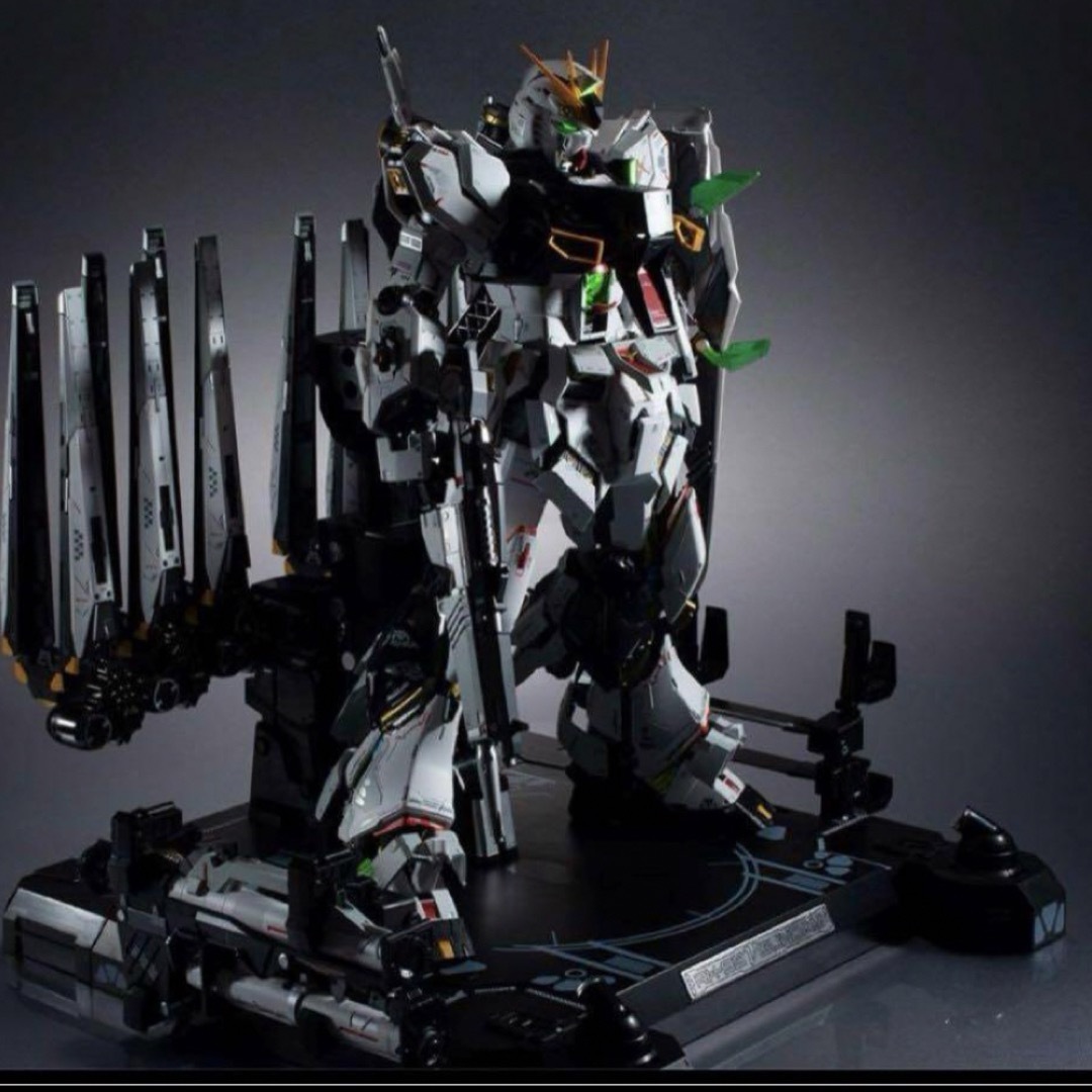 Gundam Collection（BANDAI）(ガンダムコレクション)の解体匠機 RX-93 νガンダム専用オプションパーツ フィン・ファンネル エンタメ/ホビーのおもちゃ/ぬいぐるみ(模型/プラモデル)の商品写真