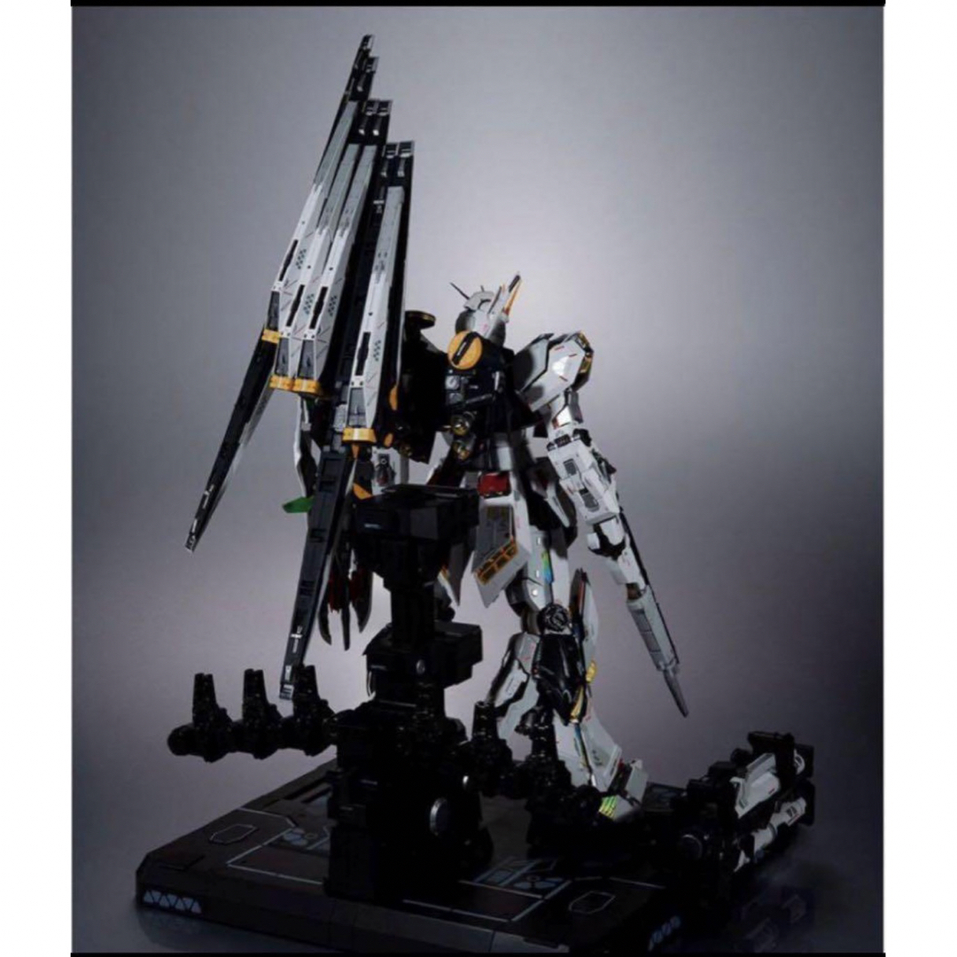 Gundam Collection（BANDAI）(ガンダムコレクション)の解体匠機 RX-93 νガンダム専用オプションパーツ フィン・ファンネル エンタメ/ホビーのおもちゃ/ぬいぐるみ(模型/プラモデル)の商品写真