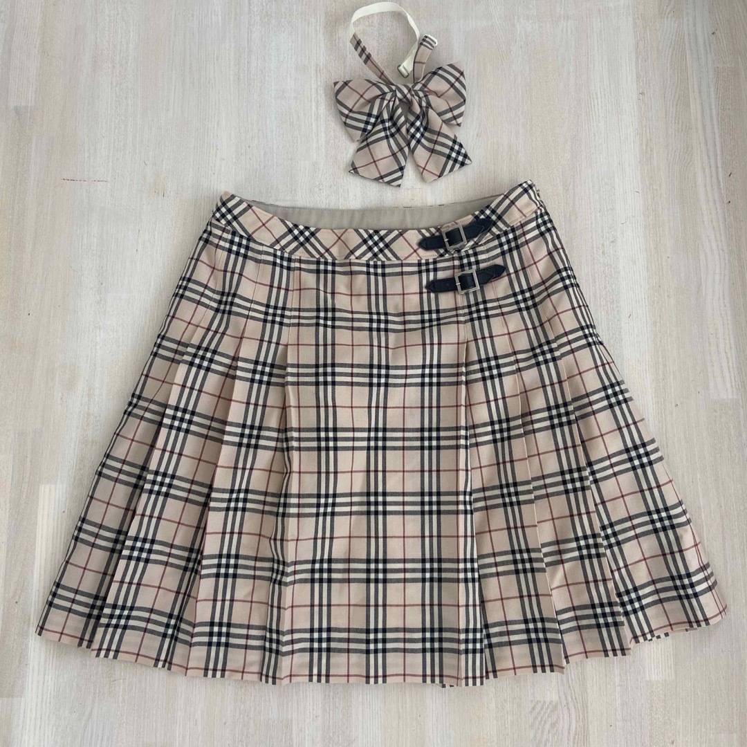 BURBERRY(バーバリー)のBurberry 160A チェックプリーツスカート キッズ/ベビー/マタニティのキッズ服女の子用(90cm~)(スカート)の商品写真