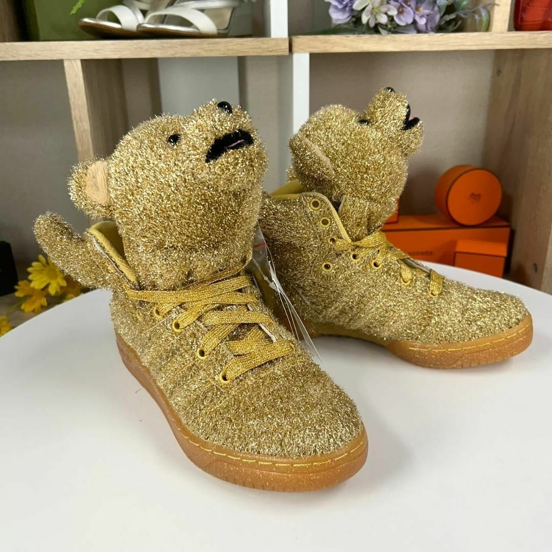 adidas(アディダス)の新品 超希少 adidas JS BEAR ハイカットスニーカー  23.5㎝ レディースの靴/シューズ(スニーカー)の商品写真