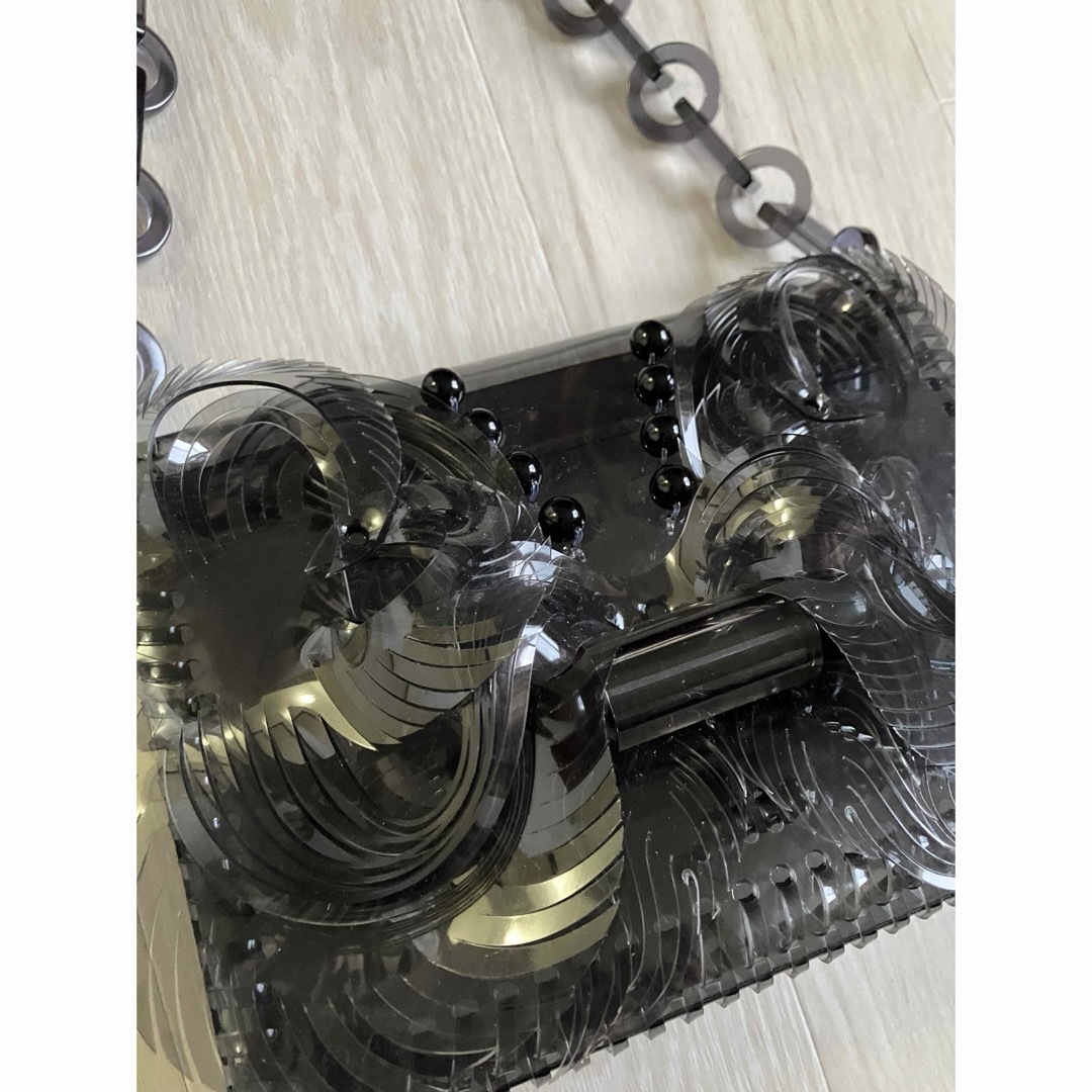 mame(マメ)のTransparent Sculptural Mini Chain Bag  レディースのバッグ(ショルダーバッグ)の商品写真