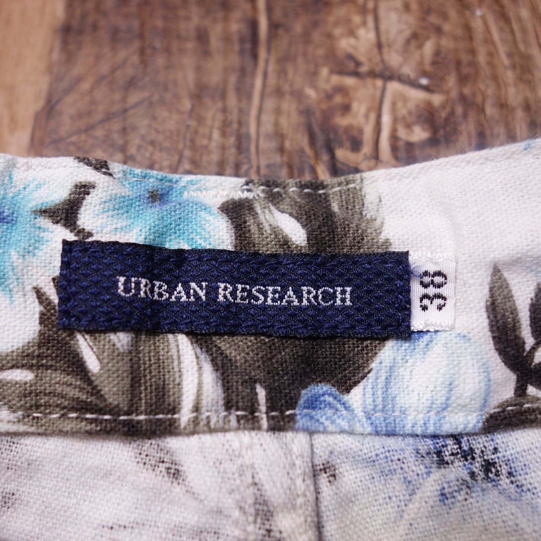 URBAN RESEARCH(アーバンリサーチ)のサイズ：38（M） クロップド丈パンツ アーバンリサーチ メンズ MF40 メンズのパンツ(その他)の商品写真