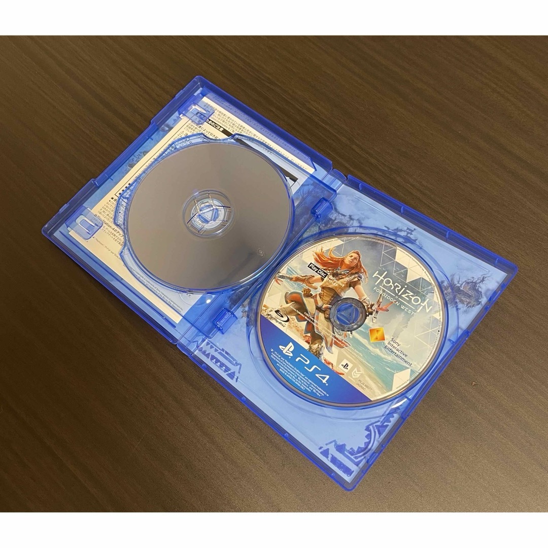 【PS4】HORiZON FORBIDDEN WEST ホライゾンフォービドゥン エンタメ/ホビーのゲームソフト/ゲーム機本体(家庭用ゲームソフト)の商品写真