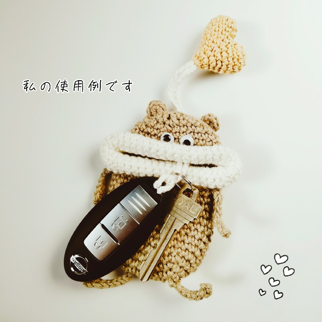 パクパクモンスター パンダ風🐼(レモンイエロー×ホワイト) ハンドメイドのファッション小物(キーケース/名刺入れ)の商品写真