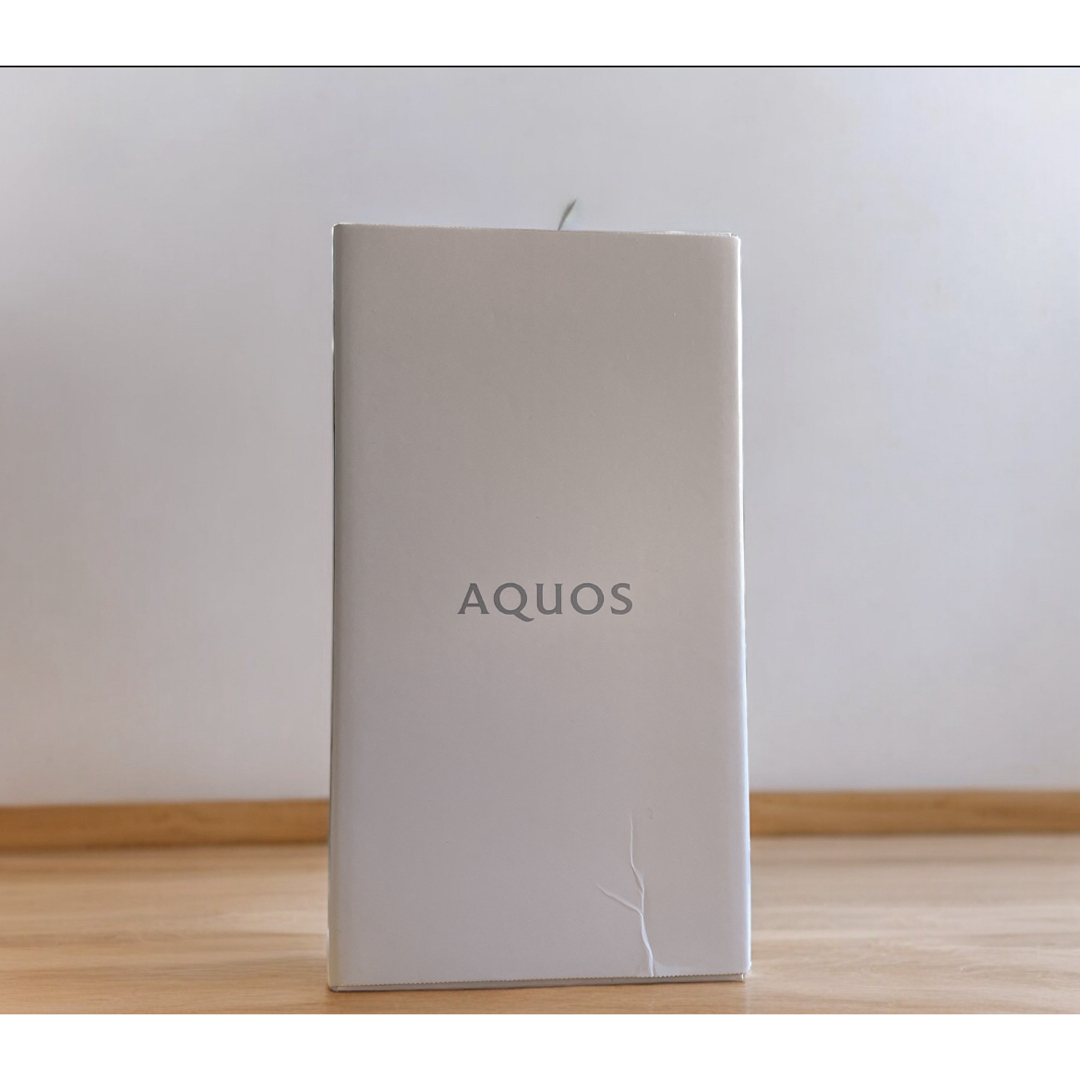 AQUOS sense6 ブラック 64 GB SIMフリー スマホ/家電/カメラのスマートフォン/携帯電話(スマートフォン本体)の商品写真