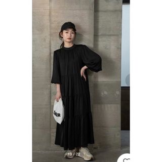 トゥデイフル(TODAYFUL)のhigh neck tiered ops  i_am(ロングワンピース/マキシワンピース)