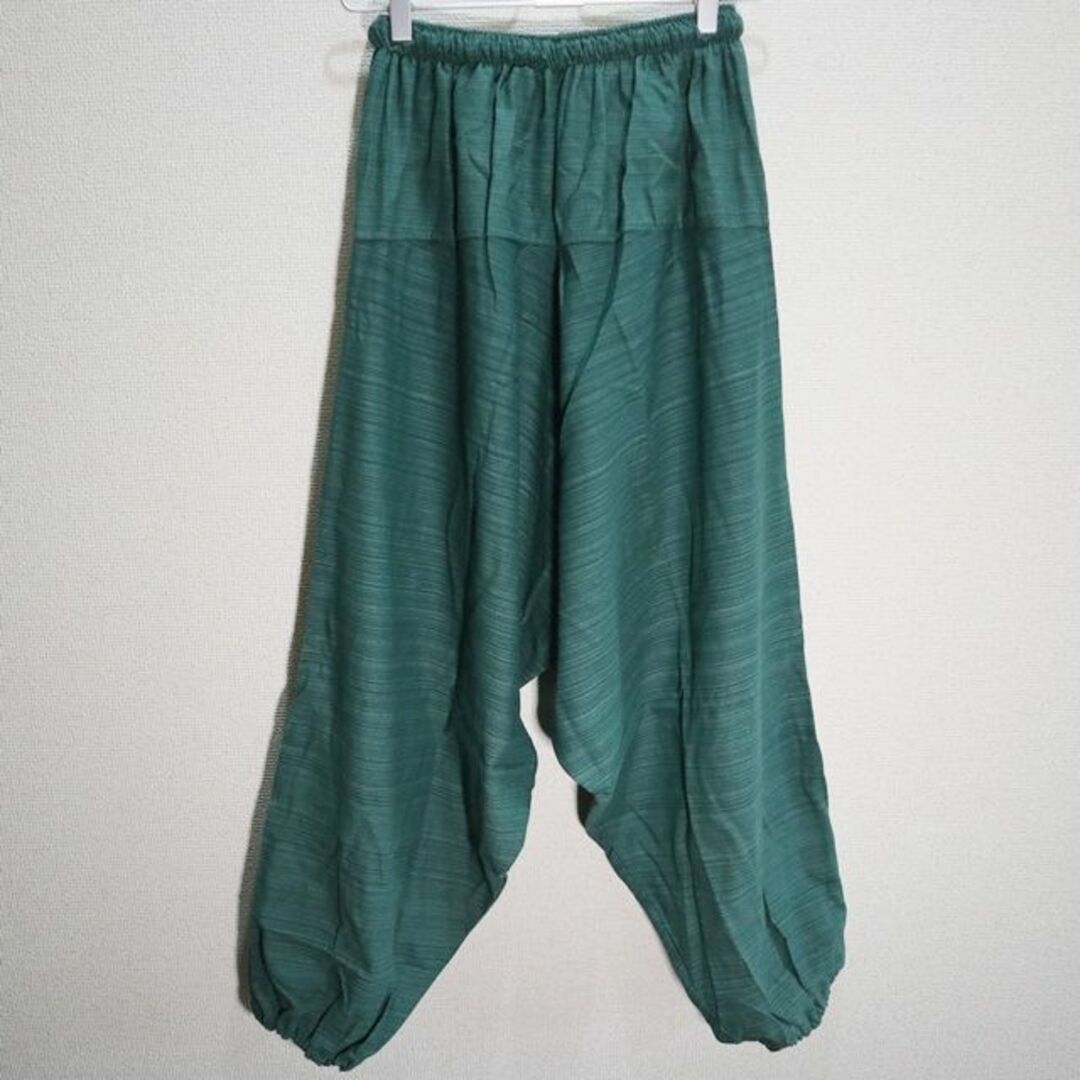 【新品】2ポケットタイプ　ぐるぐる柄サルエルパンツ　グリーン系 メンズのパンツ(サルエルパンツ)の商品写真