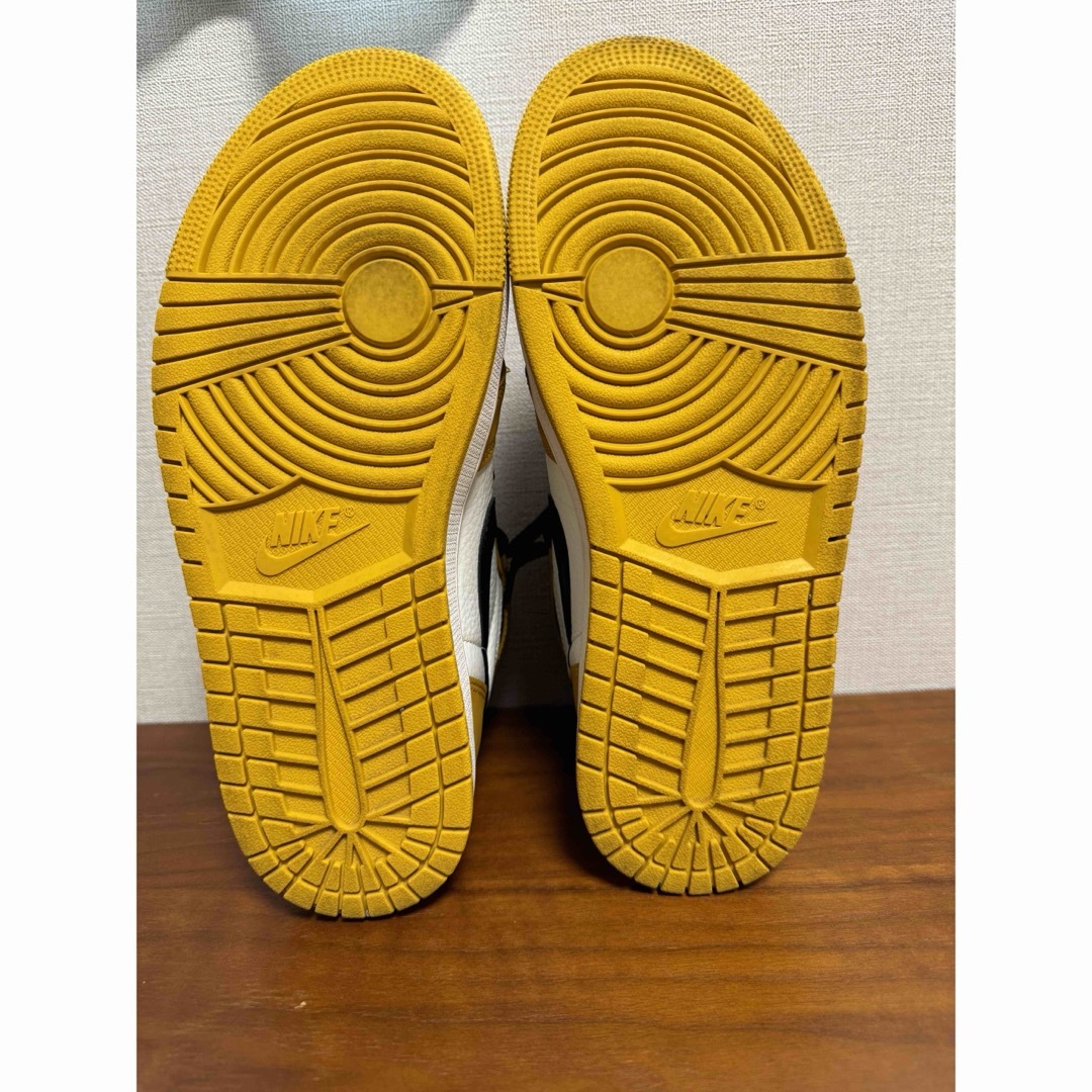 NIKE(ナイキ)のAir Jordan1 Yellow Ochre イエローオークル　ジョーダン1 メンズの靴/シューズ(スニーカー)の商品写真