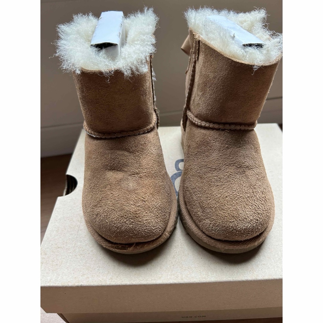 UGG(アグ)のUGG ブーツ16㎝ キッズ/ベビー/マタニティのキッズ靴/シューズ(15cm~)(ブーツ)の商品写真