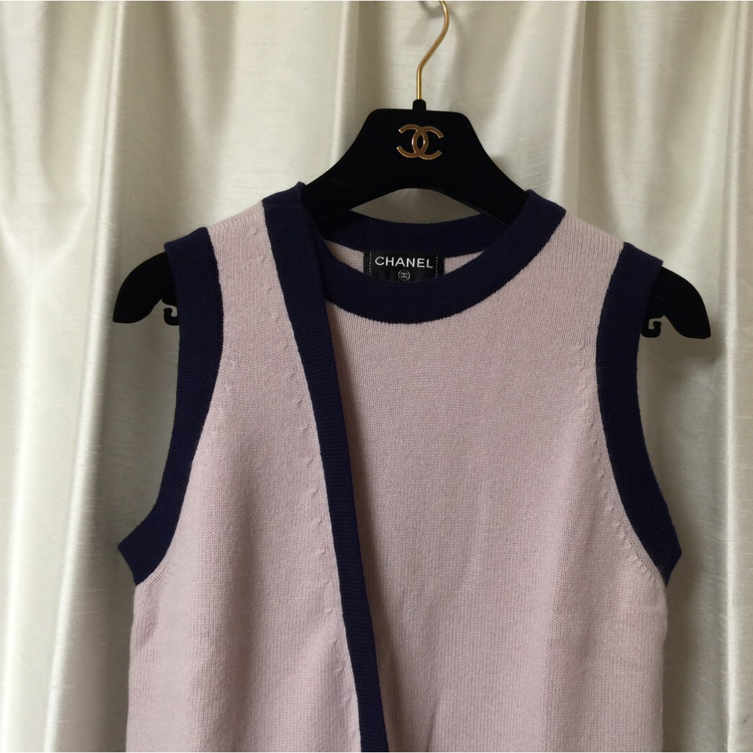 CHANEL カシミヤ ワンピース 36 ベビーピンク × ネイビー 美品 CHANEL カシミヤ ワンピース 36 ベビーピンク × ネイビー 美品