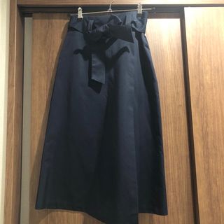 ザラ(ZARA)のZara タイトスカート　ネイビー　XS(ひざ丈スカート)