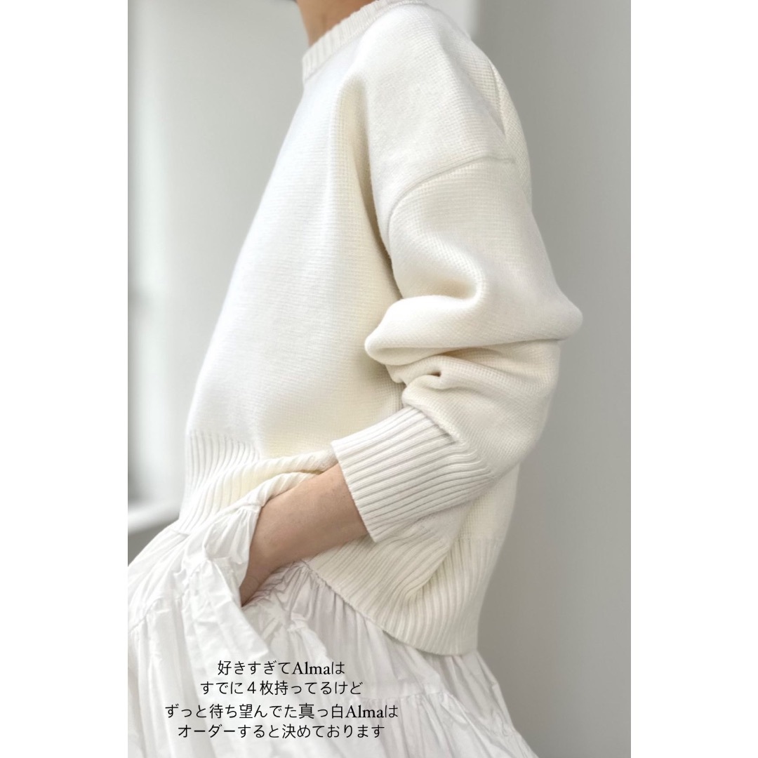 【新品に近い】she tokyo alma スノーホワイト レディースのトップス(ニット/セーター)の商品写真