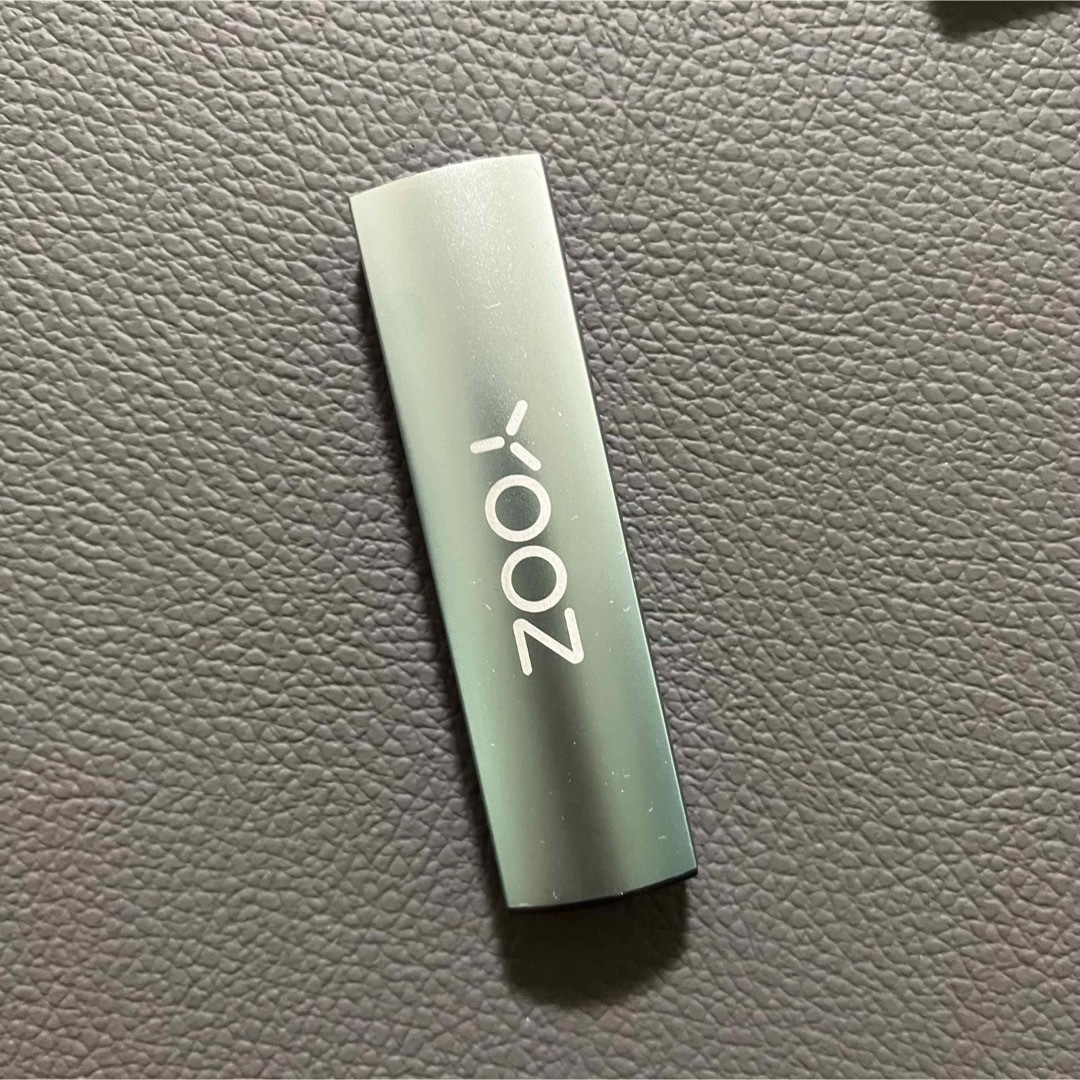 yooz mini green 本体のみ メンズのファッション小物(タバコグッズ)の商品写真