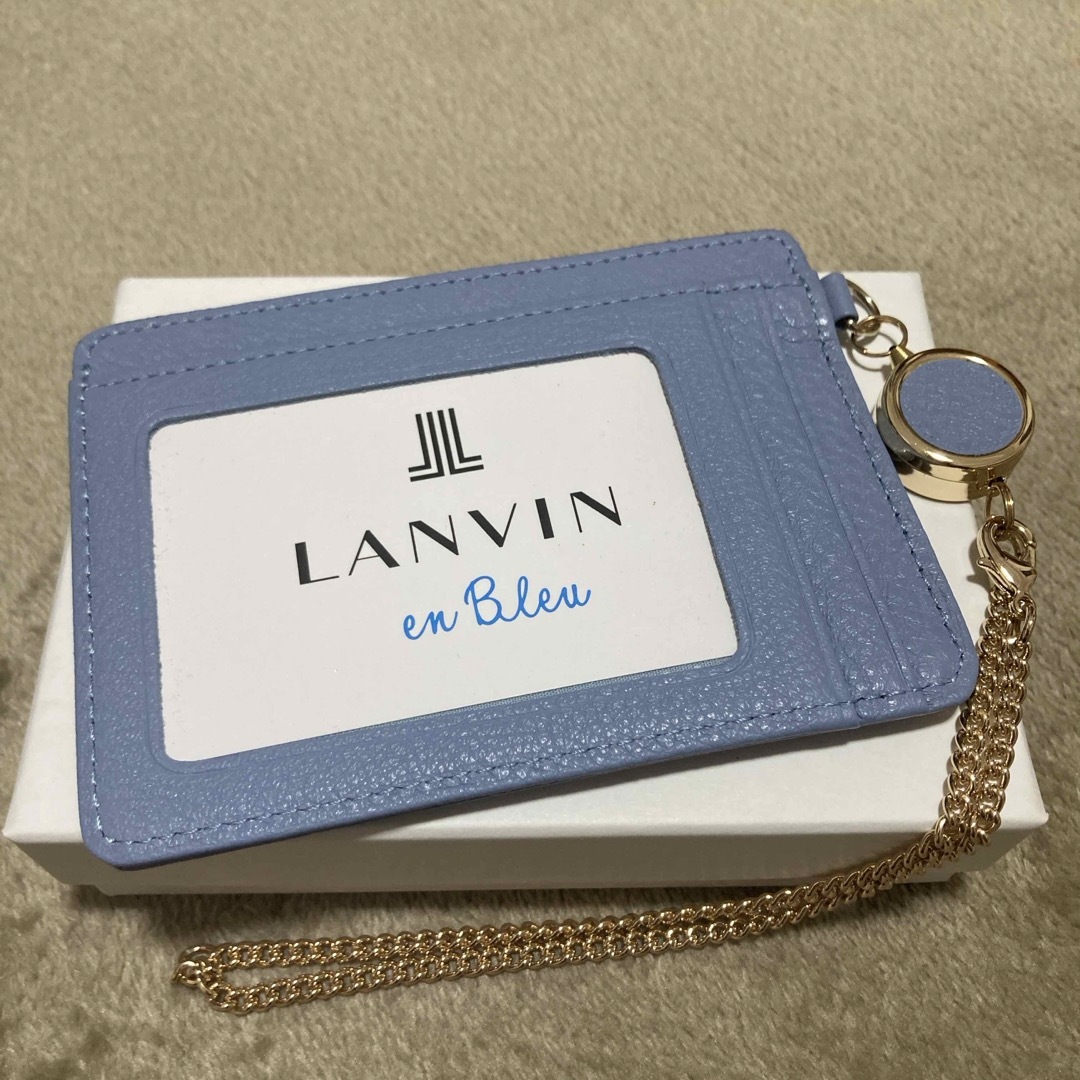 LANVIN en Bleu(ランバンオンブルー)のLANVIN en Bleu  定期入れ カードケース レディースのファッション小物(名刺入れ/定期入れ)の商品写真