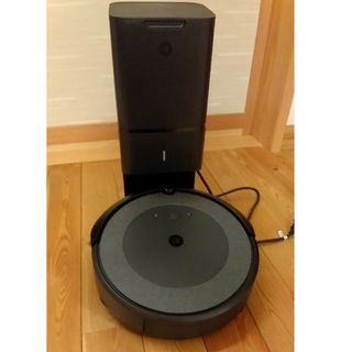 アイロボット(iRobot)のルンバ　I3プラス　美品(掃除機)