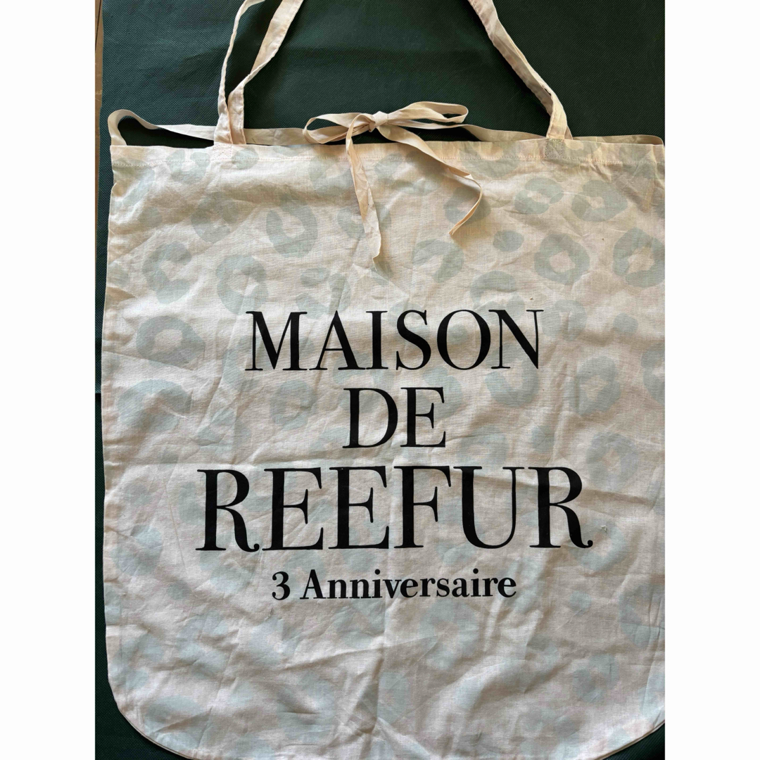 Maison de Reefur(メゾンドリーファー)のMAISON DE REERFUR  ショップ袋　エコバッグ　梨花 レディースのバッグ(ショップ袋)の商品写真