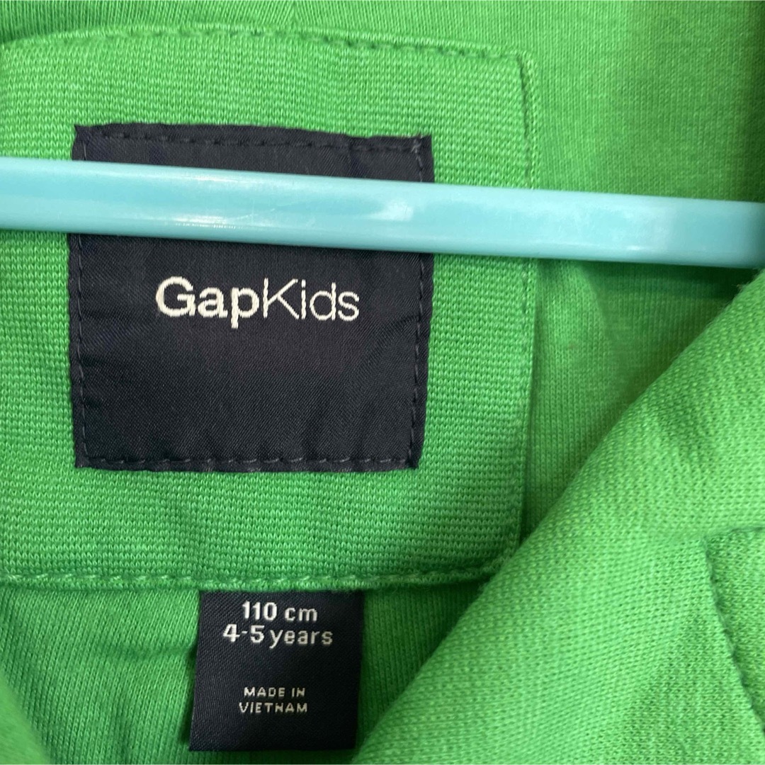 GAP Kids(ギャップキッズ)のGAPKIDS110 グリーン上着　Pジャケット 男の子　女の子 キッズ/ベビー/マタニティのキッズ服男の子用(90cm~)(ジャケット/上着)の商品写真