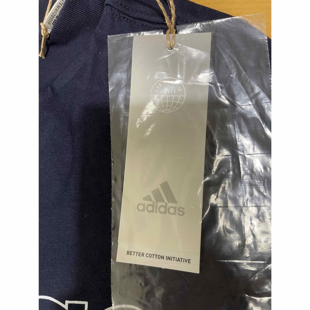 adidas(アディダス)の【新品】アディダス 130㎝　YB ESS リニア Tシャツ ジュニア　キッズ キッズ/ベビー/マタニティのキッズ服男の子用(90cm~)(Tシャツ/カットソー)の商品写真