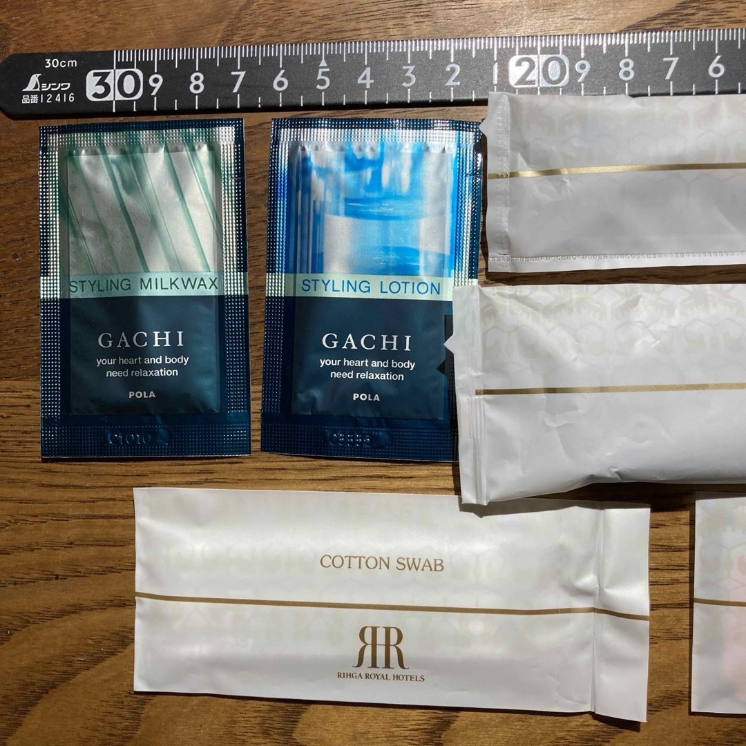 【紙袋付き】リーガロイヤル ホテル　アメニティ コスメ/美容のオーラルケア(歯ブラシ/デンタルフロス)の商品写真