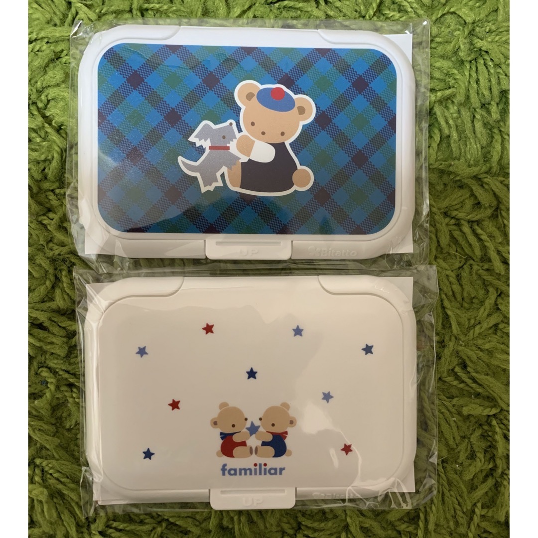 familiar(ファミリア)の【完売品】☆ファミリア ビタット 2点セット☆ピタット おしりふき ふた 蓋 キッズ/ベビー/マタニティのおむつ/トイレ用品(ベビーおしりふき)の商品写真