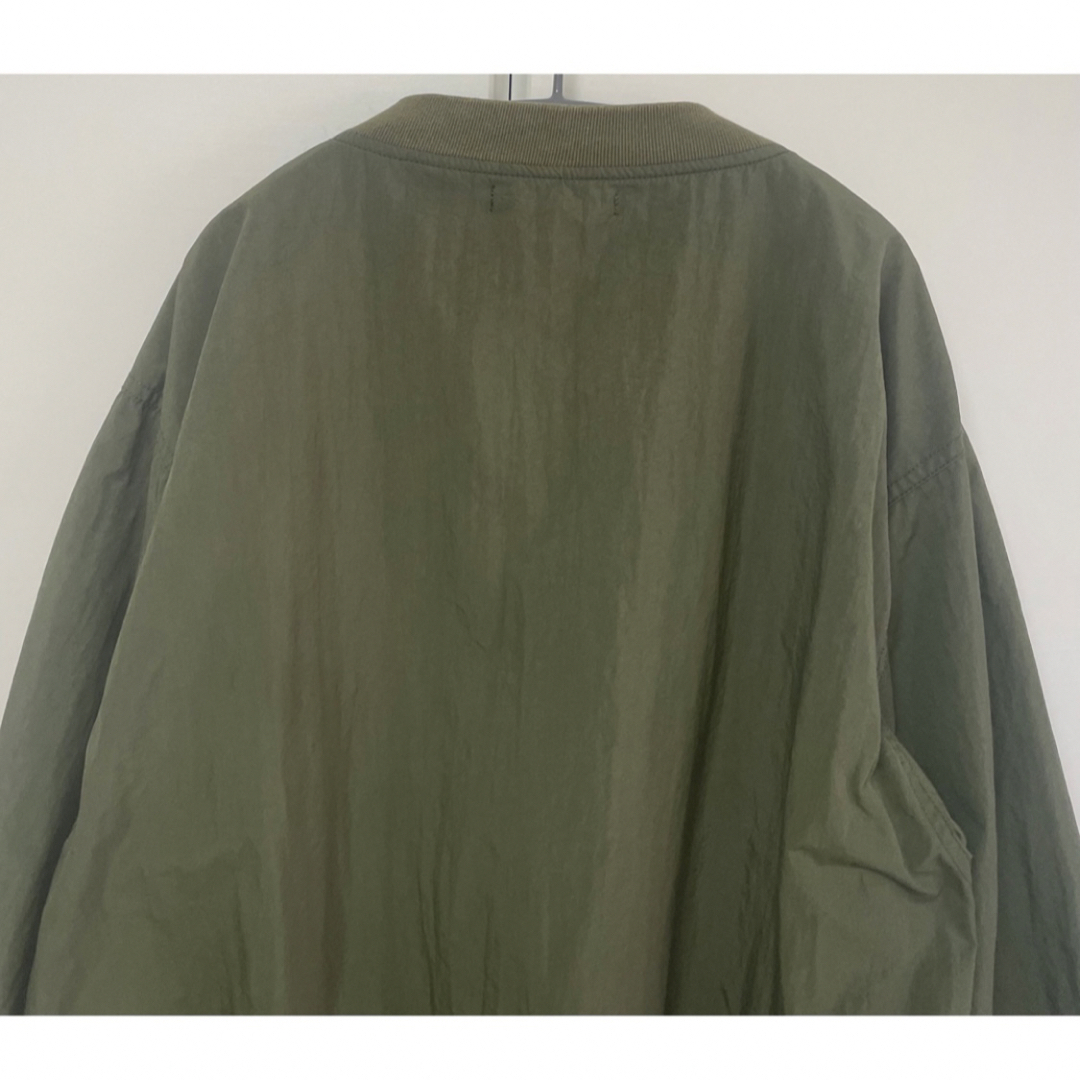 W)taps(ダブルタップス)のWTAPS SMOCK JACKET NYLONOXFORD オリーブ Mサイズ メンズのトップス(ジャージ)の商品写真