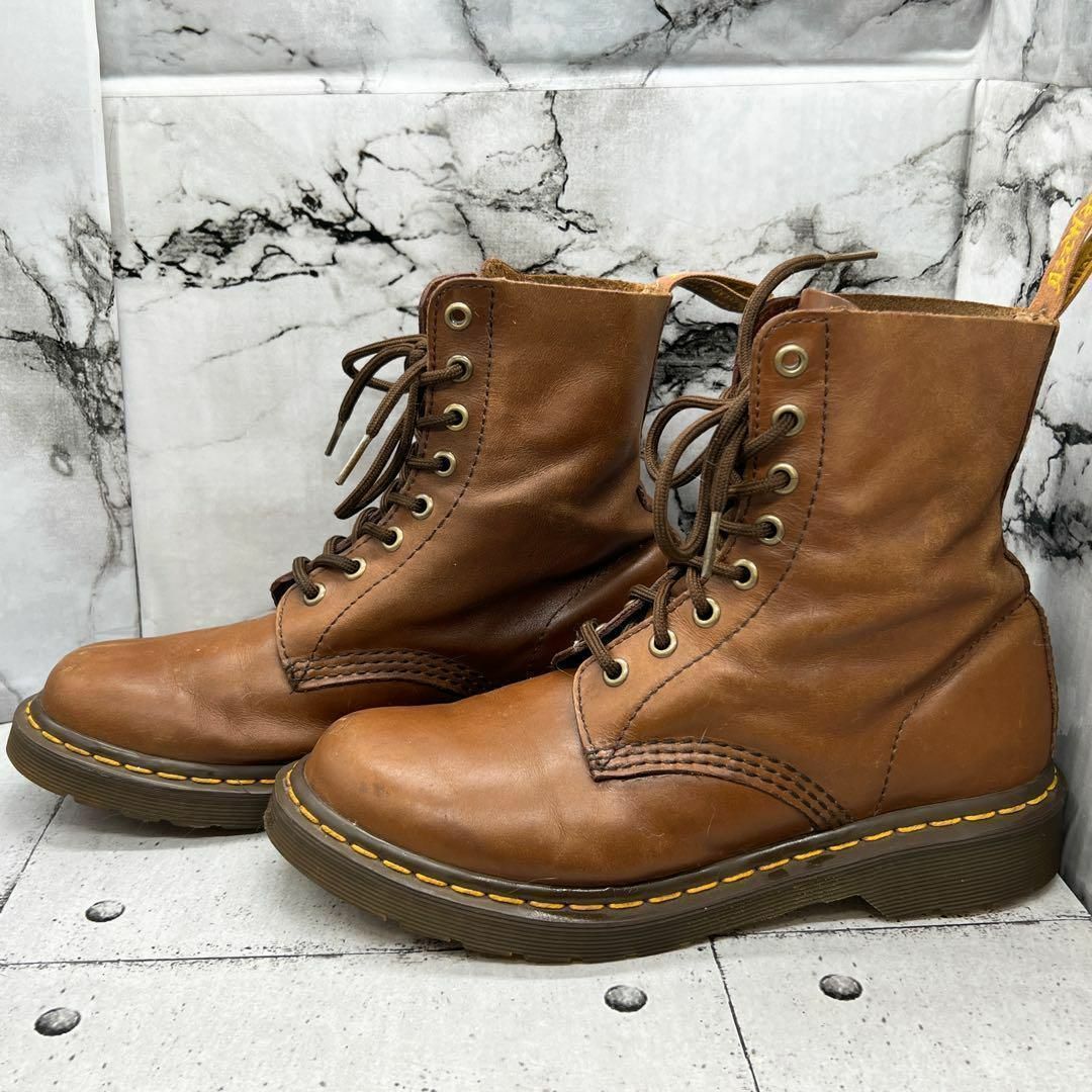 Dr.Martens(ドクターマーチン)の【シンプル⭐︎】　ドクターマーチン　パスカル8ホール　　ブラウン　約24cm レディースの靴/シューズ(ブーツ)の商品写真