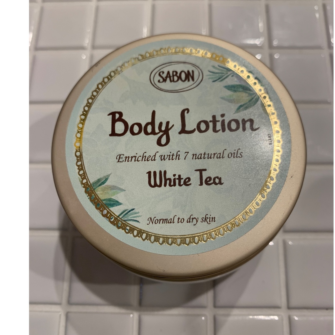 SABON(サボン)のSABON  ボディローション　ホワイトティー コスメ/美容のボディケア(ボディローション/ミルク)の商品写真