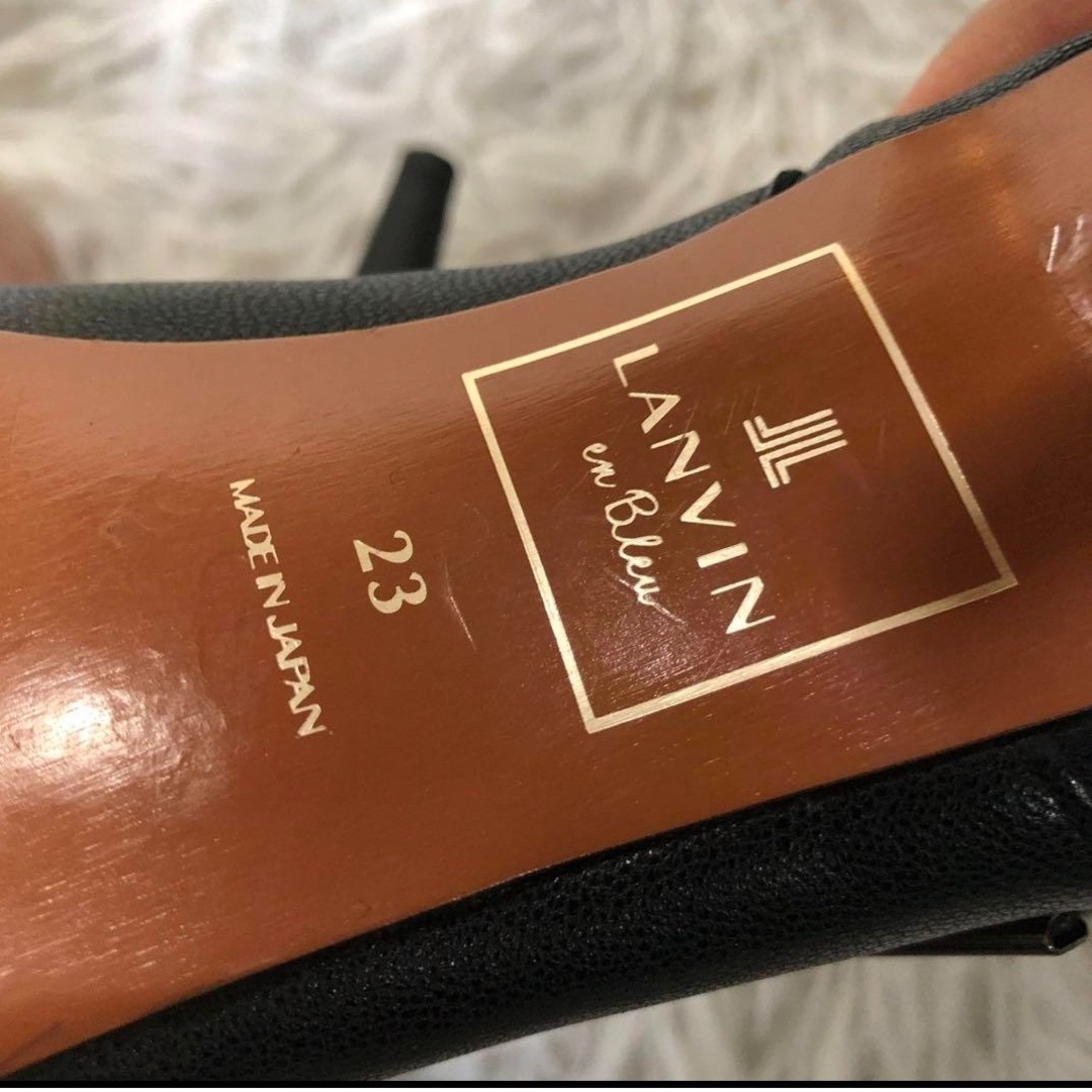 LANVIN en Bleu(ランバンオンブルー)のランバンオンブルー　ショートブーツ　リボン　レザー　ブラック　黒　23cm レディースの靴/シューズ(ブーツ)の商品写真