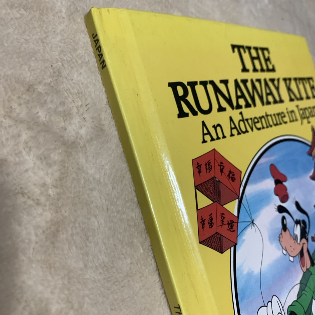 THE RUNAWAY KITE An Adventure in Japan  エンタメ/ホビーの本(洋書)の商品写真