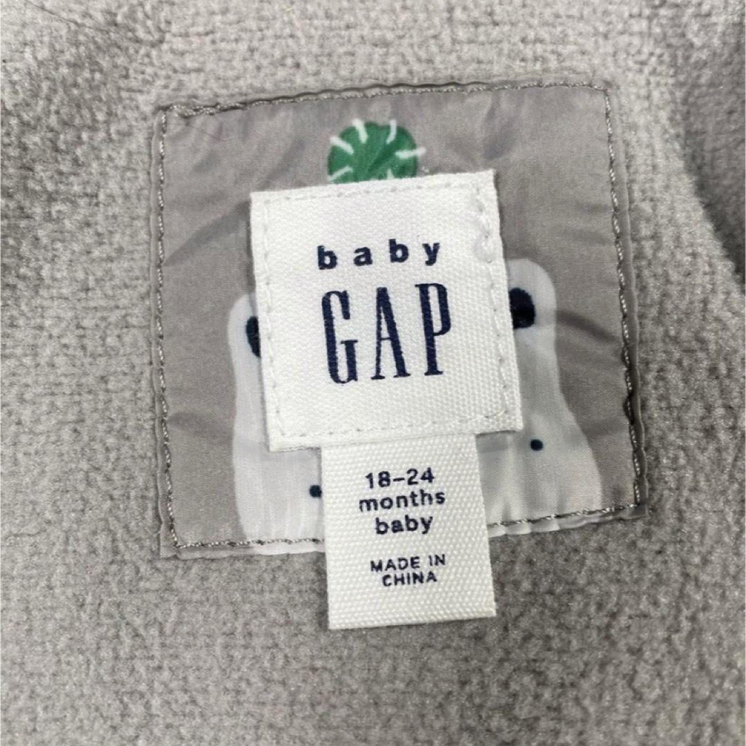 babyGAP(ベビーギャップ)の【baby GAP】クマさん総柄 くま耳フードダウン 18〜24ヶ月 キッズ/ベビー/マタニティのベビー服(~85cm)(ジャケット/コート)の商品写真