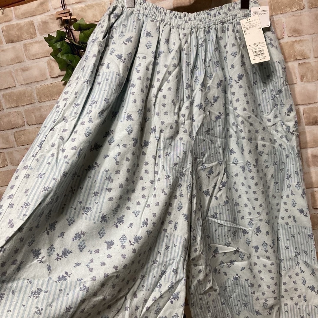 SM2(サマンサモスモス)の感謝sale❤️220❤️新品✨SM2㊺❤️ゆったり＆可愛いパンツ　スカーチョ レディースのパンツ(カジュアルパンツ)の商品写真