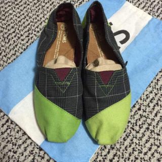 TOMS トムス フラットシューズ 8w(スリッポン/モカシン)