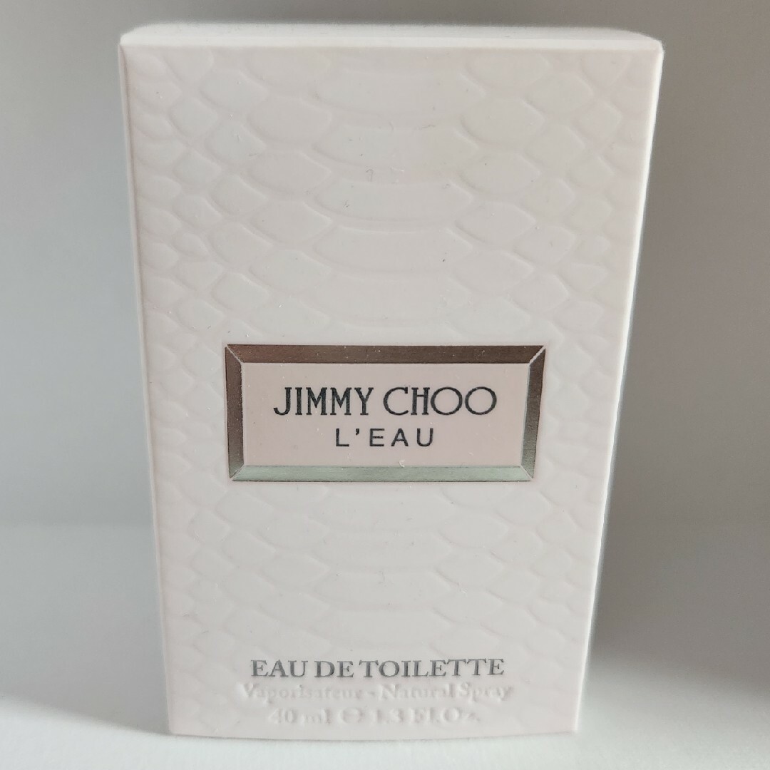 JIMMY CHOO(ジミーチュウ)のジミーチュウ  JIMMY CHOO ロー オードトワレ 40ml コスメ/美容の香水(その他)の商品写真