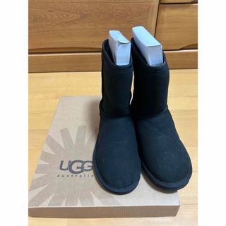 アグ(UGG)のムートンブーツ　UGG 箱あり、状態良し(ブーツ)