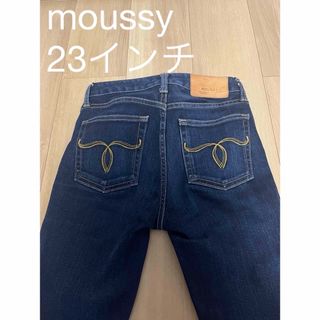 マウジー(moussy)のmoussy スリムストレート 23インチ(デニム/ジーンズ)