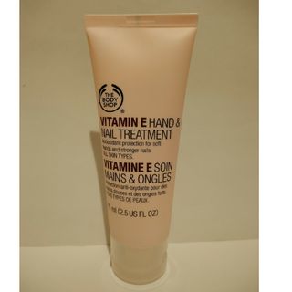 ザボディショップ(THE BODY SHOP)の（新品）THE BODY SHOP ハンド＆ネイルクリーム 75ml(ハンドクリーム)